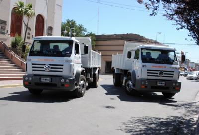 Garcés entregó cuatro camiones para el distrito de Patagones