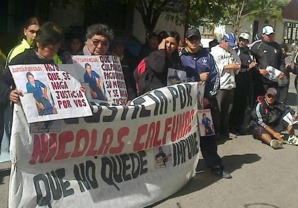 Reclaman esclarecimiento de un presunto suicidio en San Blas